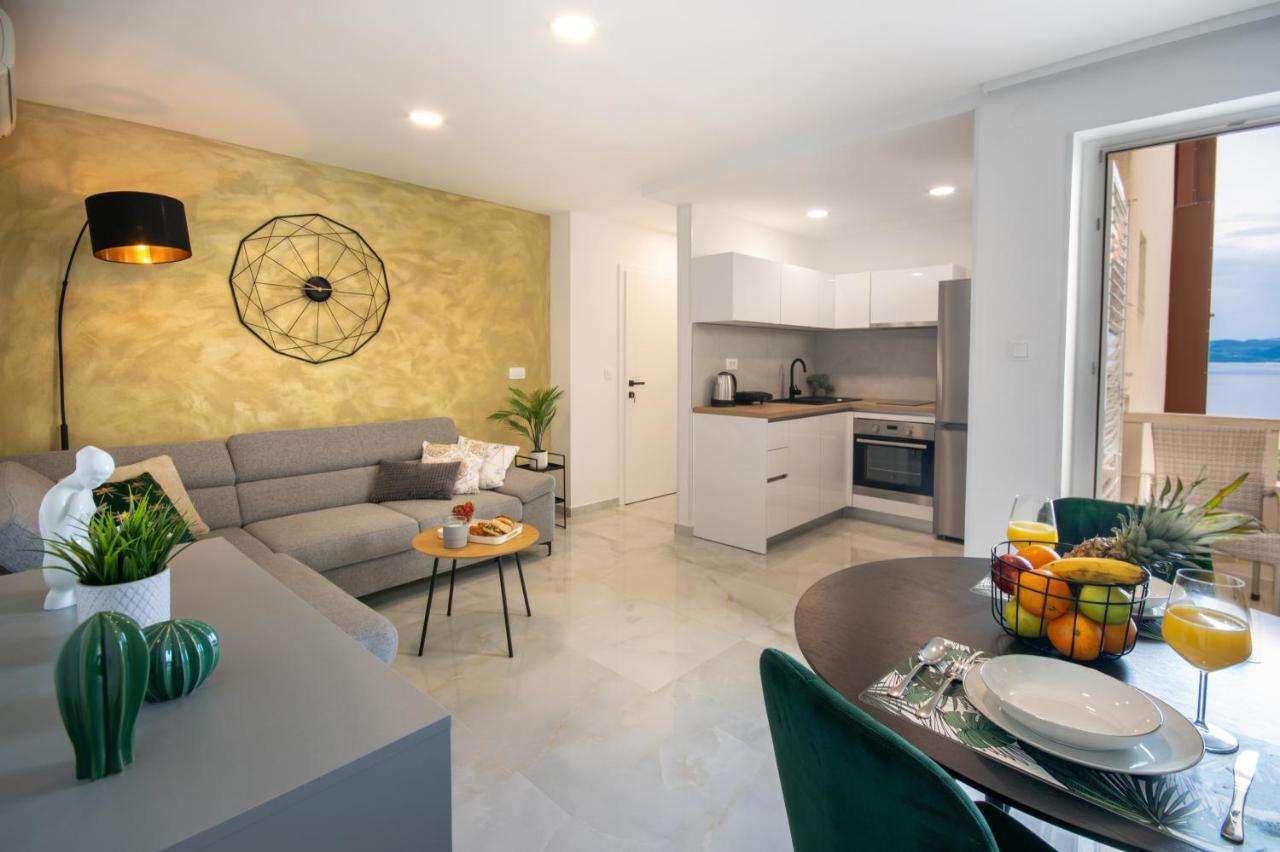 Apartments Klement Brela Luaran gambar