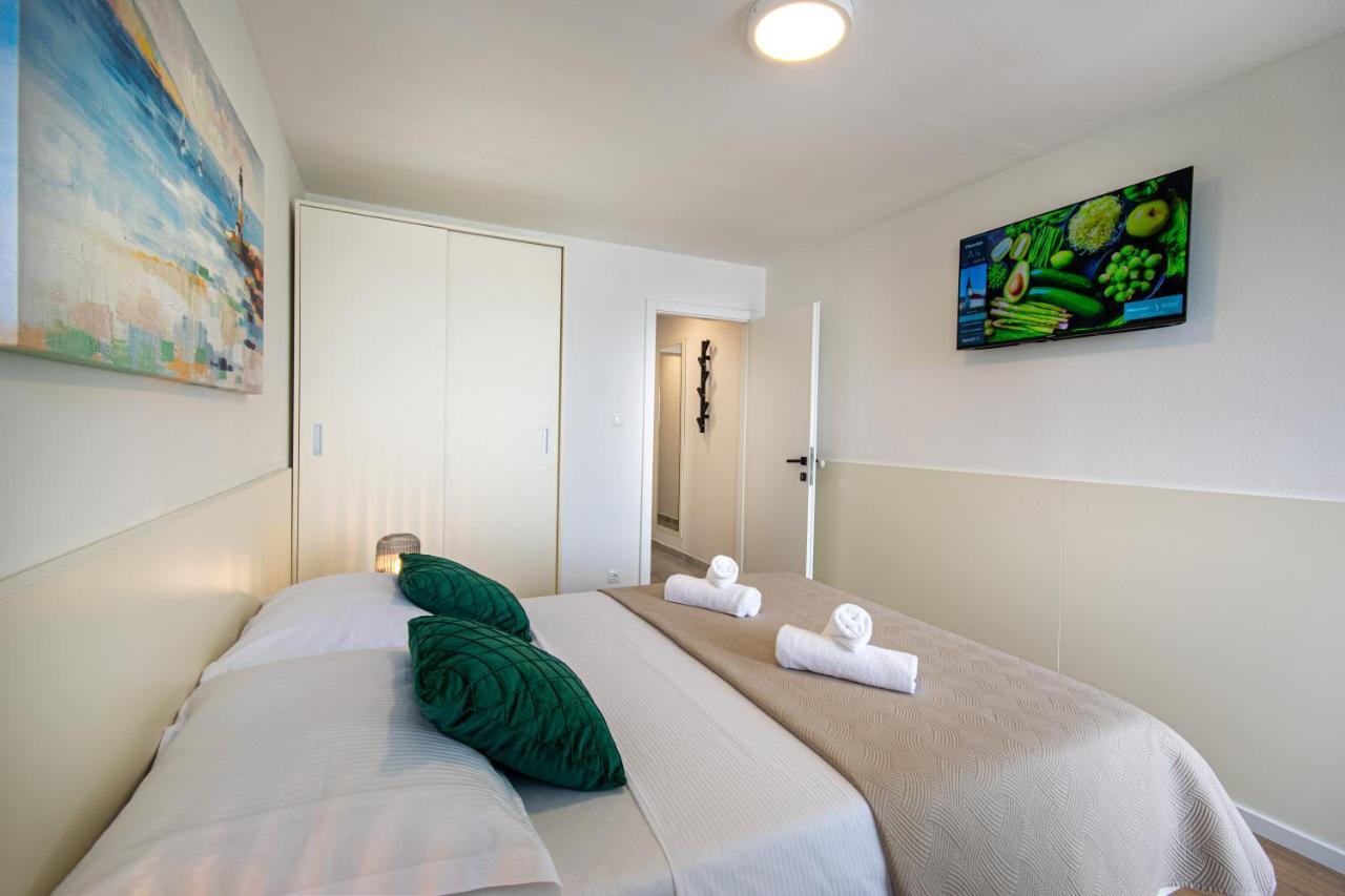 Apartments Klement Brela Luaran gambar
