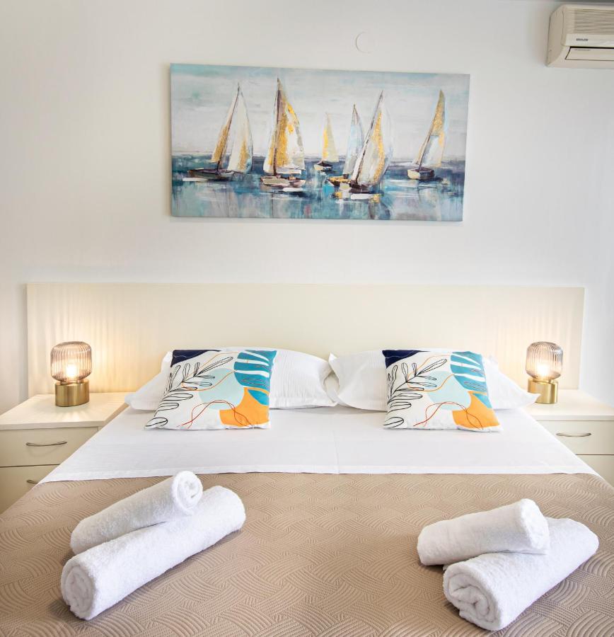 Apartments Klement Brela Luaran gambar