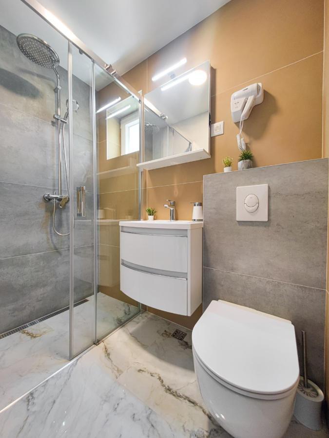 Apartments Klement Brela Luaran gambar