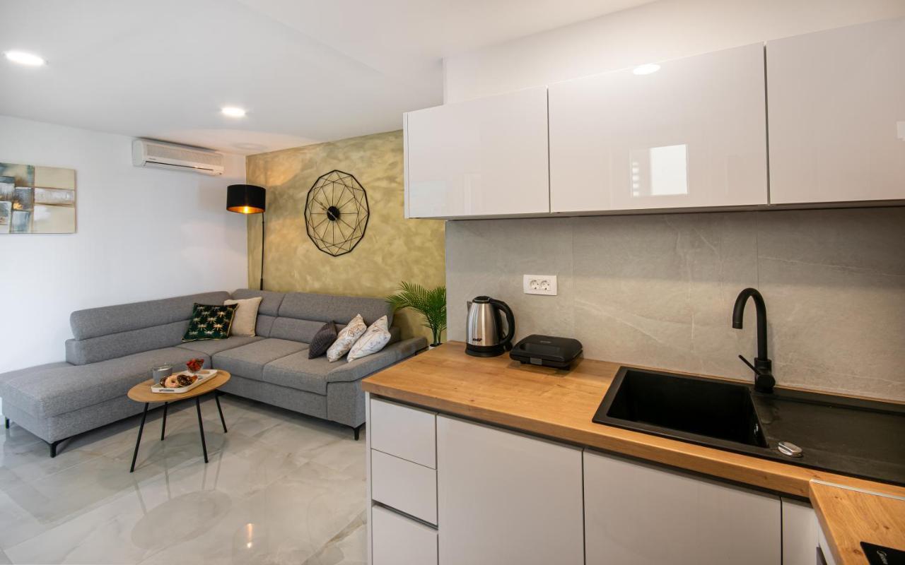 Apartments Klement Brela Luaran gambar