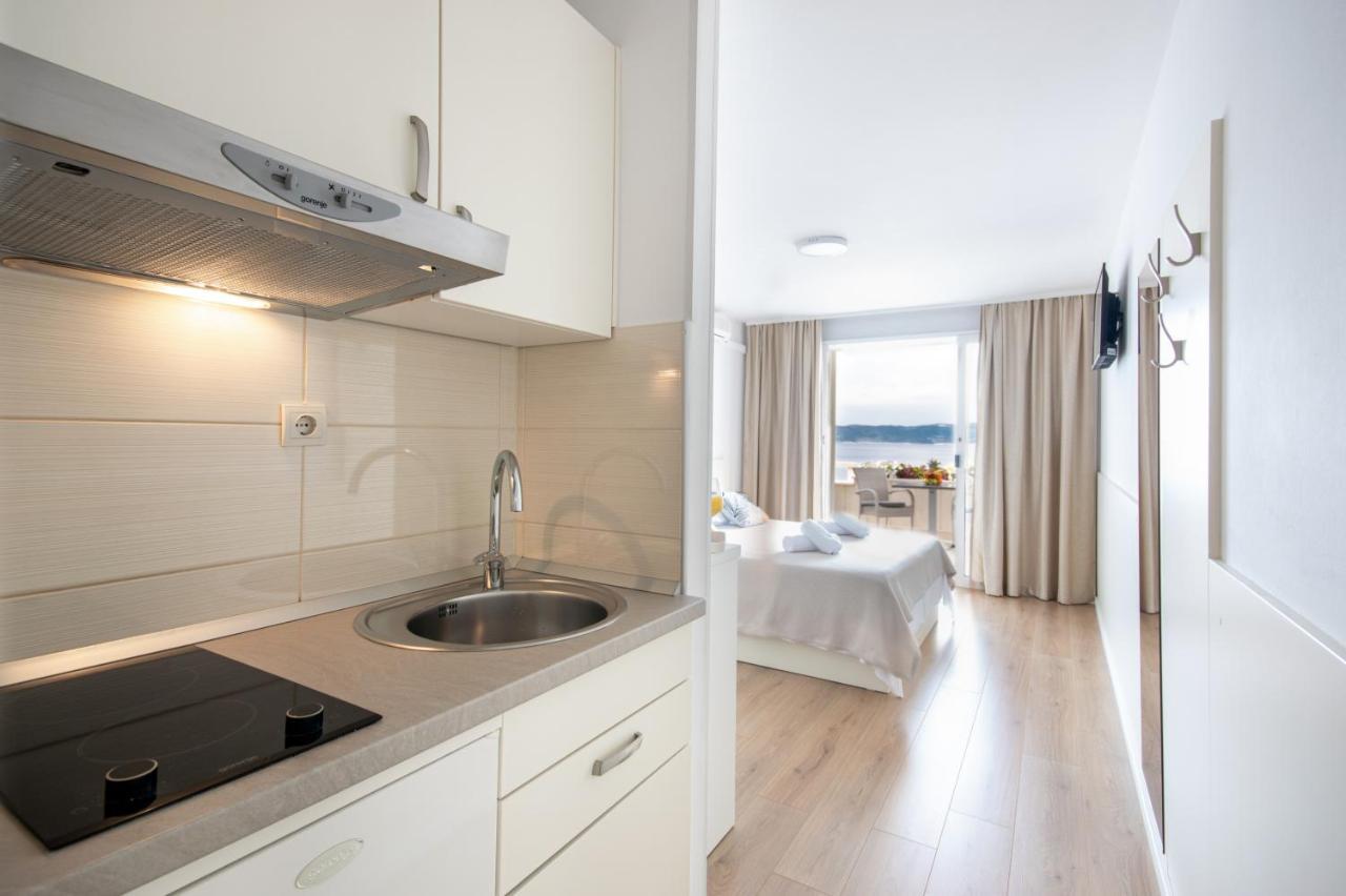 Apartments Klement Brela Luaran gambar
